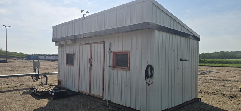 10' x 25' x 12' Equipment Building, 2000 - Image 1