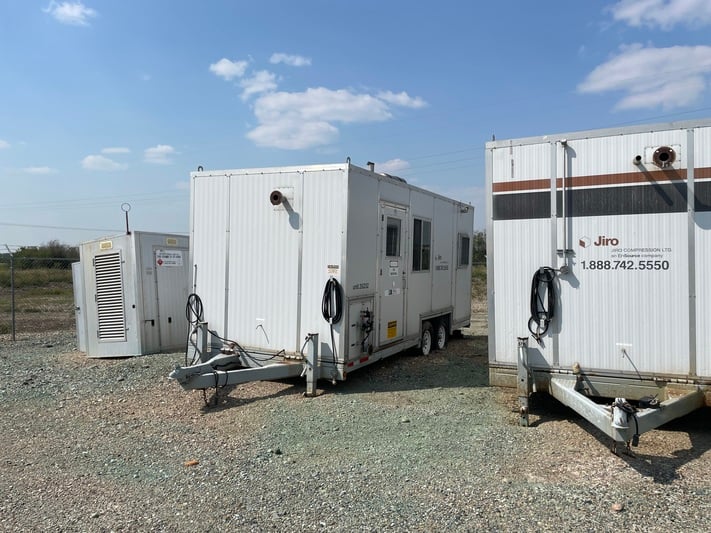 95 HP Gardner #SSHG99B, screw compressor, 1-stage, Caterpillar 3304 engine, 2002 - Image 1