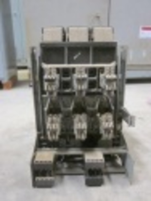 600 Amps, ITE, K-600S, manually operated, drawout, #AB0565 - Image 2
