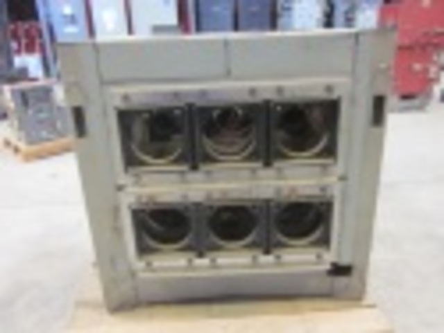 3000 Amps, General Electric, AK-2-75-3, electrically operated, drawout, #AB0746 - Image 5