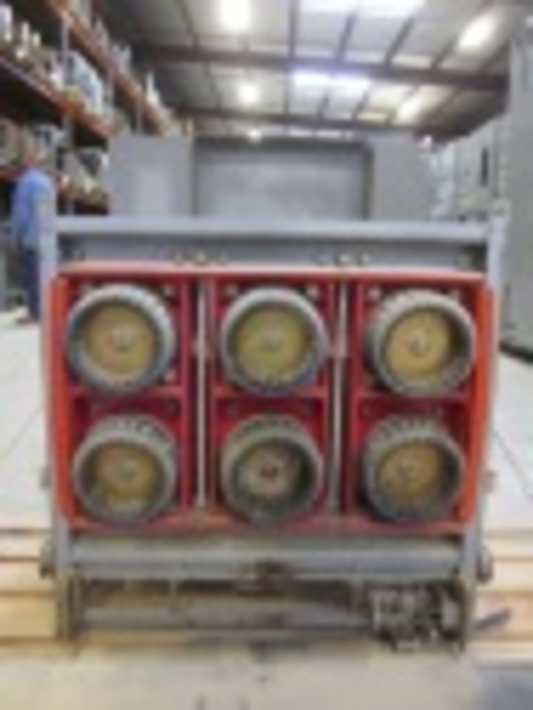 4000 Amps, ITE, CL FUSE, electrically operated, drawout, #AB3751 - Image 2