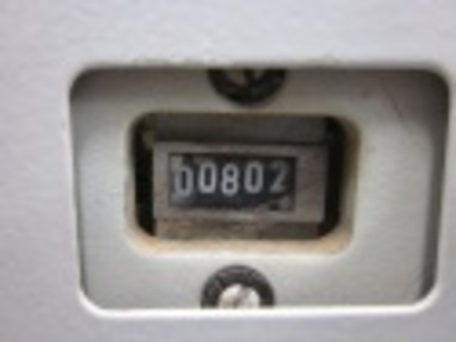 1200 Amps, General Electric, AM-13.8-750-5LB, electrically operated, drawout, #AB0770 - Image 1