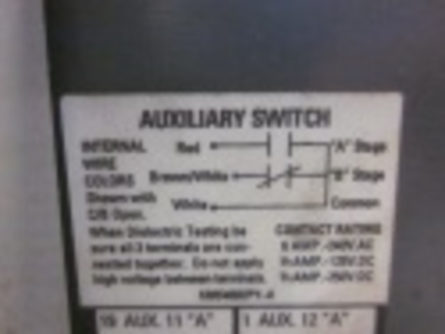 2000 Amps, General Electric, SSD20B220, manually operated, drawout, #IC0071 - Image 7
