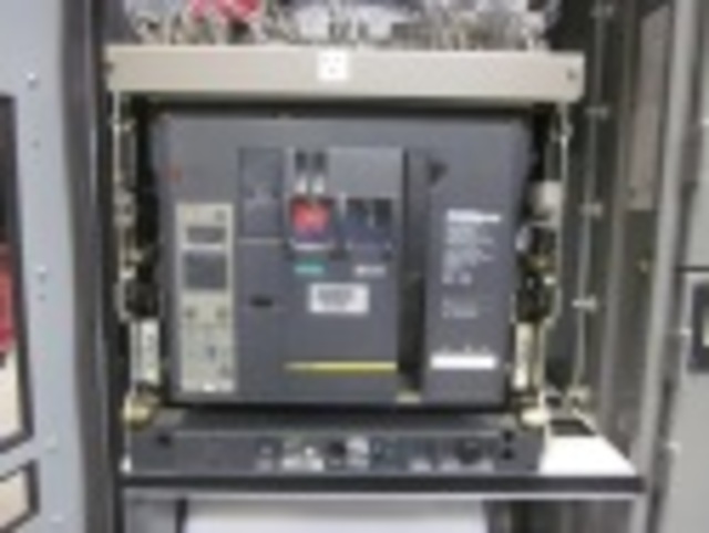 3200 Amps, Square D, WA4JGR43F3DPBBXXCA, manually operated, drawout, #IC4082 - Image 3