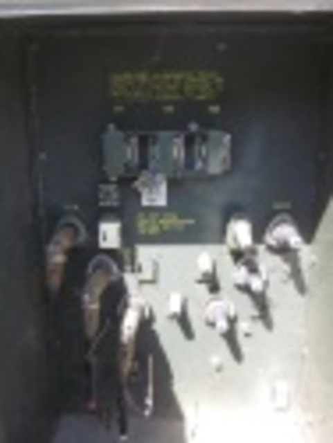 150 KVA 13800 Primary, 208Y/120 Secondary, General Electric, oil, outdoor, #LT4411 - Image 8
