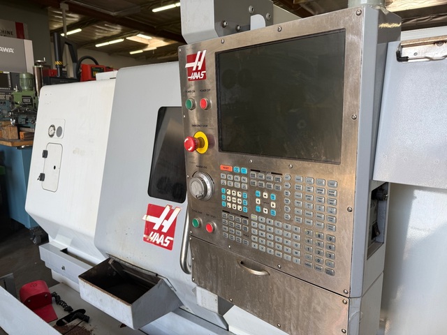 Haas #SL-20T, CNC Lathe, 20" swing, 8" chuck, 2.5" bar, 4000 RPM, 30 HP, 10 station, MistBuster, 208/220 V. - Image 2