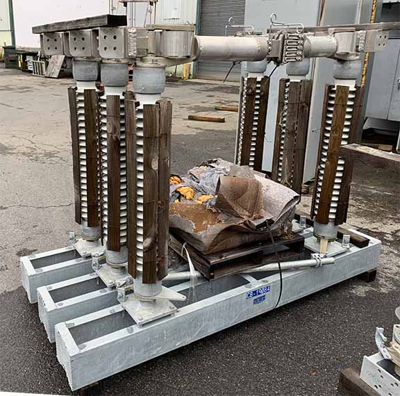 3000 Amp. ROYAL SWITCHGEAR, CB13830, 138 KV, CENTER BREAK, HORIZONTAL MOUNT - Image 2