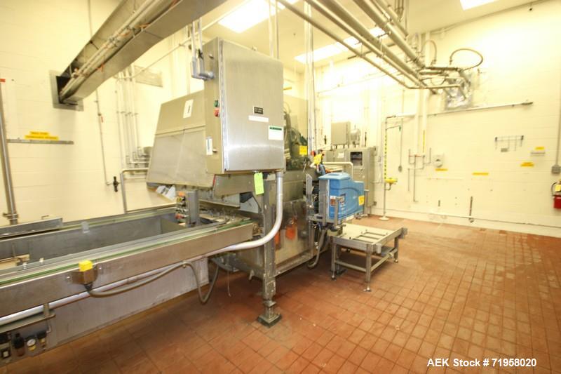 Delkor #752, Carton/Tray Former, Dual Head Top Load, 120 TPM, Nordson Problue hot glue, 30" width x 22" L max - Image 1