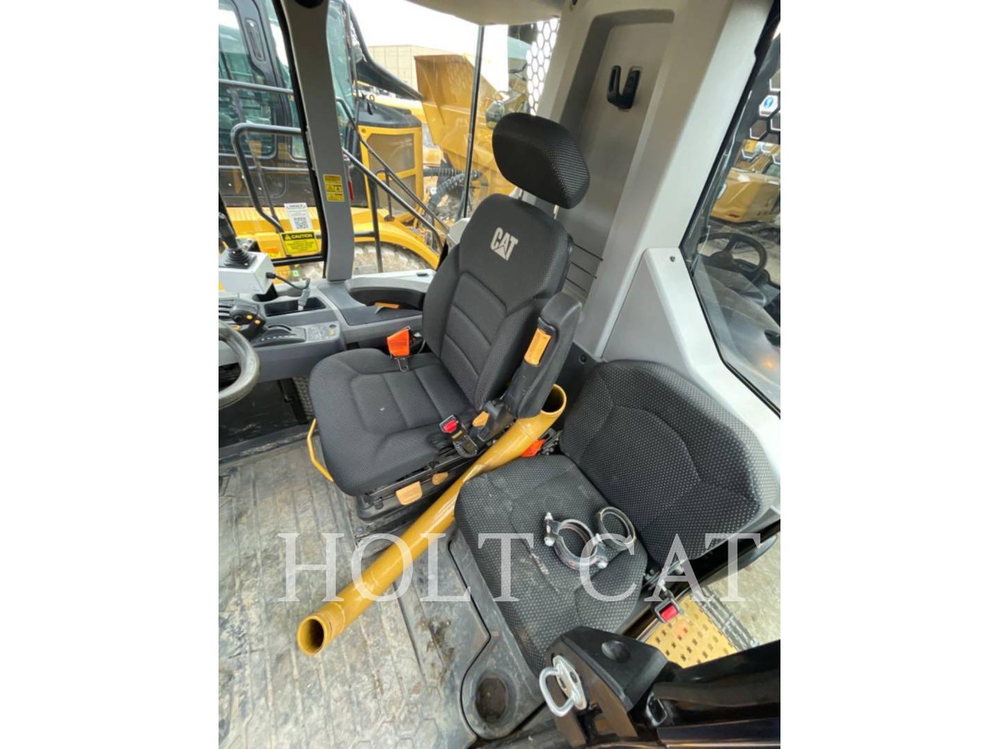 Caterpillar W00 730, Water Truck, 1246 hours, S/N: 3T303673, 2024 - Image 7