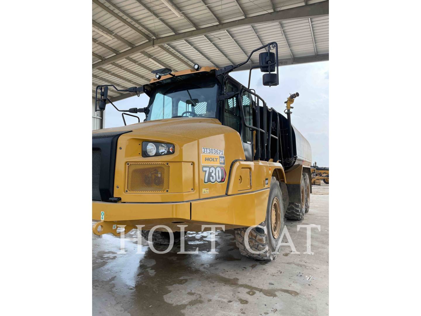 Caterpillar W00 730, Water Truck, 1995 hours, S/N: 3T303671, 2024 - Image 1