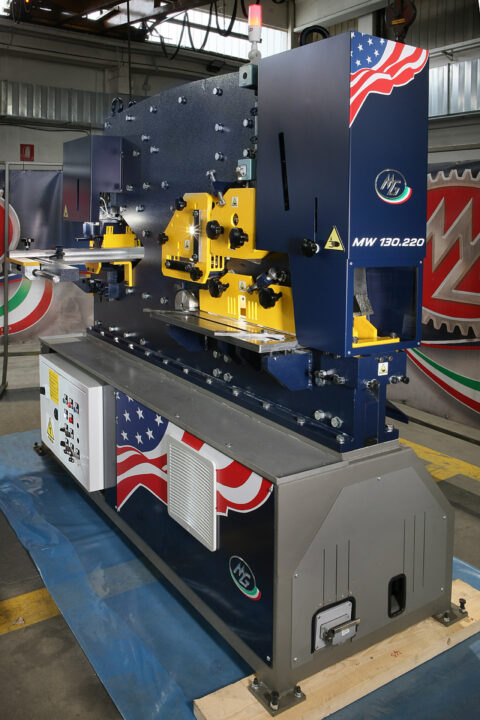 6" x 6" x 1/4" M.g. #MW-130, Ironworker, 130 Tons Punching & 200 Tons Shearing, 24" Throat depth, 1.5" Hole - Image 1