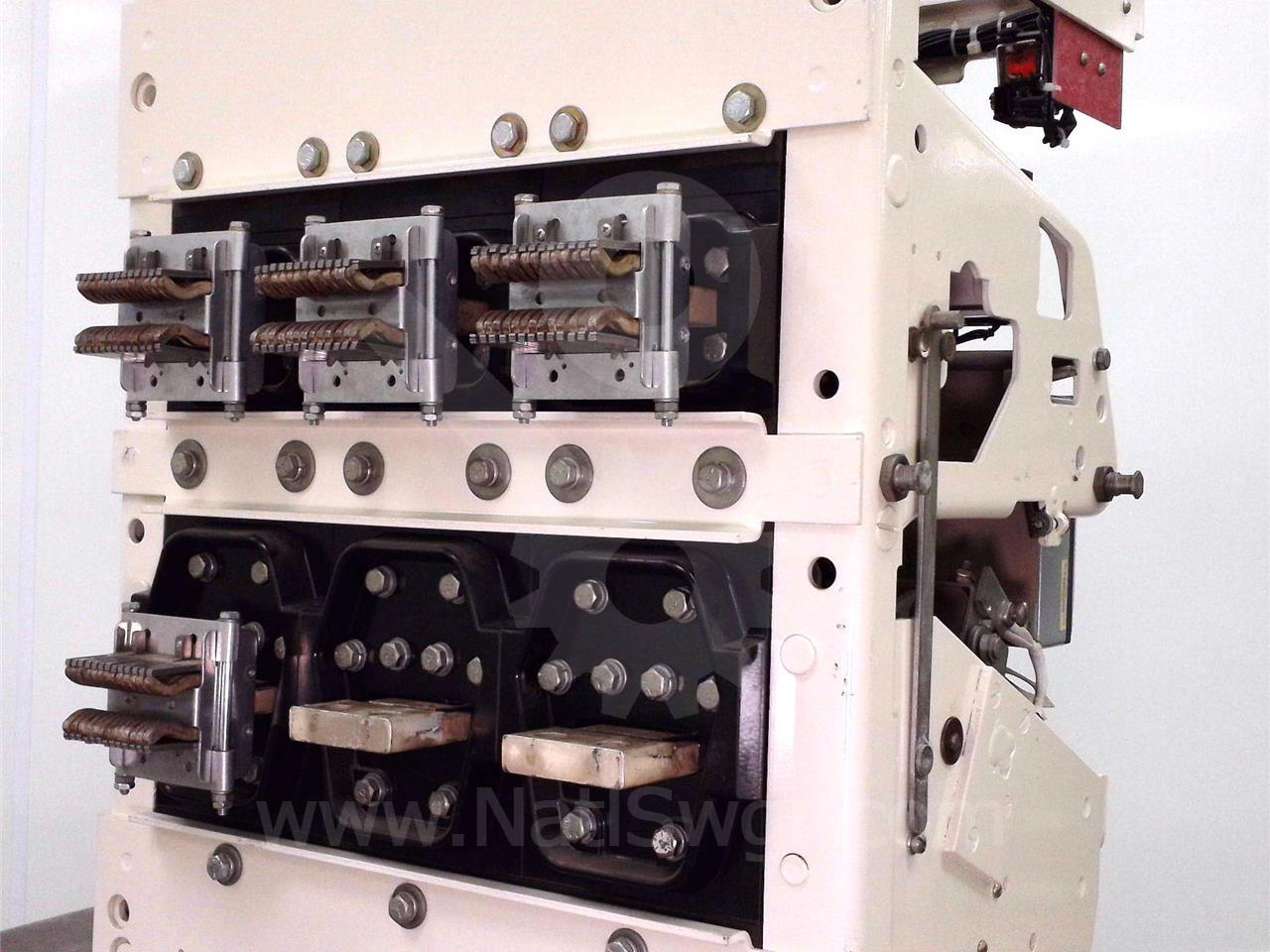 2000 Amps GE Akt-2a-50s Eo/do (akt-_a-50s) 230 Volts AC Control, Mvt Plus Lsig, 2000 Amps Ct, 6 Stage Aux, 3 - Image 7