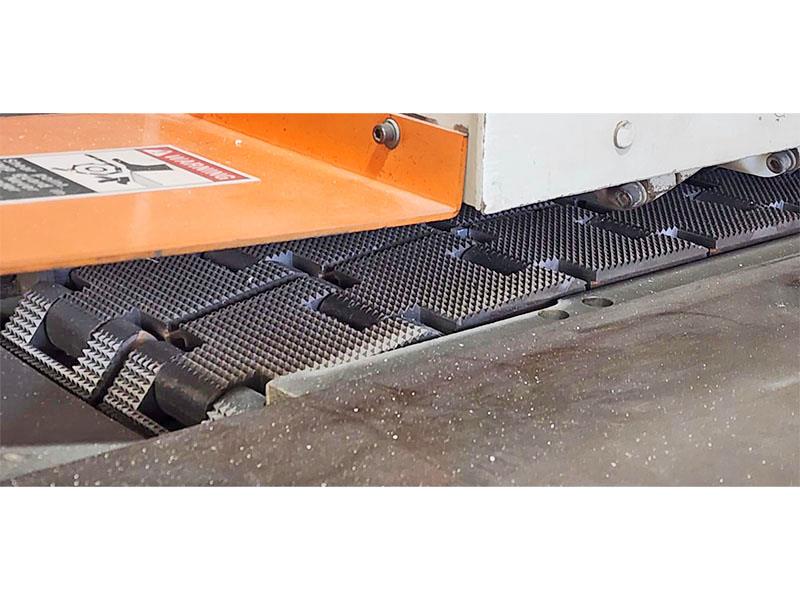 Diehl #ESL-20, straight line rip saw, 16" blade diameter, Thomas 60X144X5 return table, 2000 - Image 4
