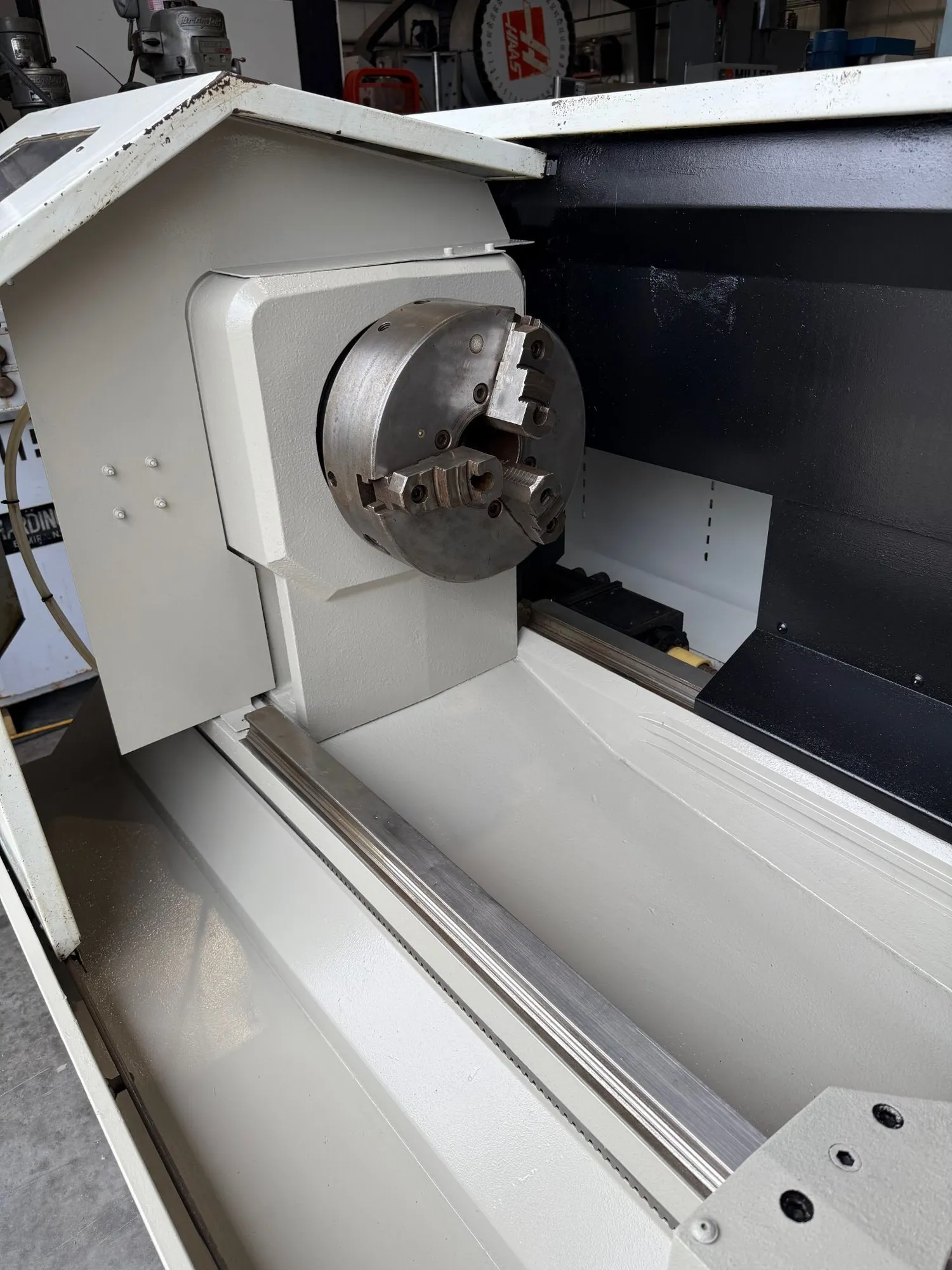 Haas #TL-3, CNC toolroom teach style lathe, 20" swing, 12" chuck, 3-jaw, 3.5" bore, 20" dia., 60" lgth, 18 - Image 9