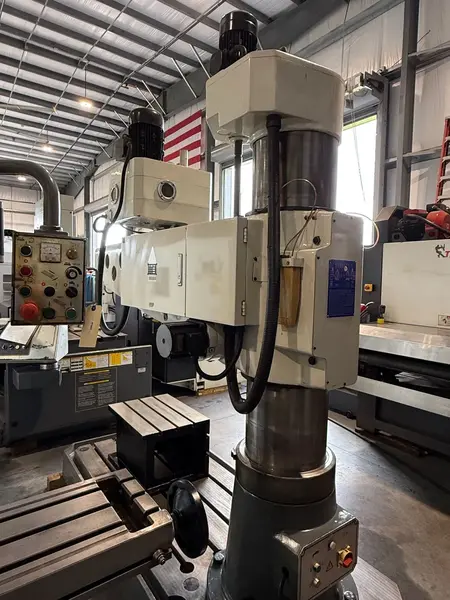 6' -14" DMTG #Z3050X16, radial arm drill, 12.4" spdl travel, #5MT, Jacobs drill chuck, 2010 - Image 6