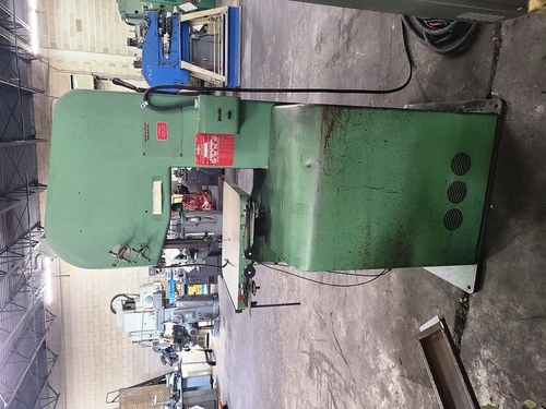 16" x 12" DoAll #1612-1, vertical band saw, 24" x 24" table, 50-5200 FPM, 1.5 HP, 1965 - Image 2