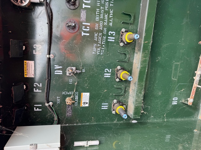 2000 KVA 27600Wye/13800 Primary, 4160/2400 Secondary, CES, padmount transformer, dead front radial feed, 2015 - Image 4