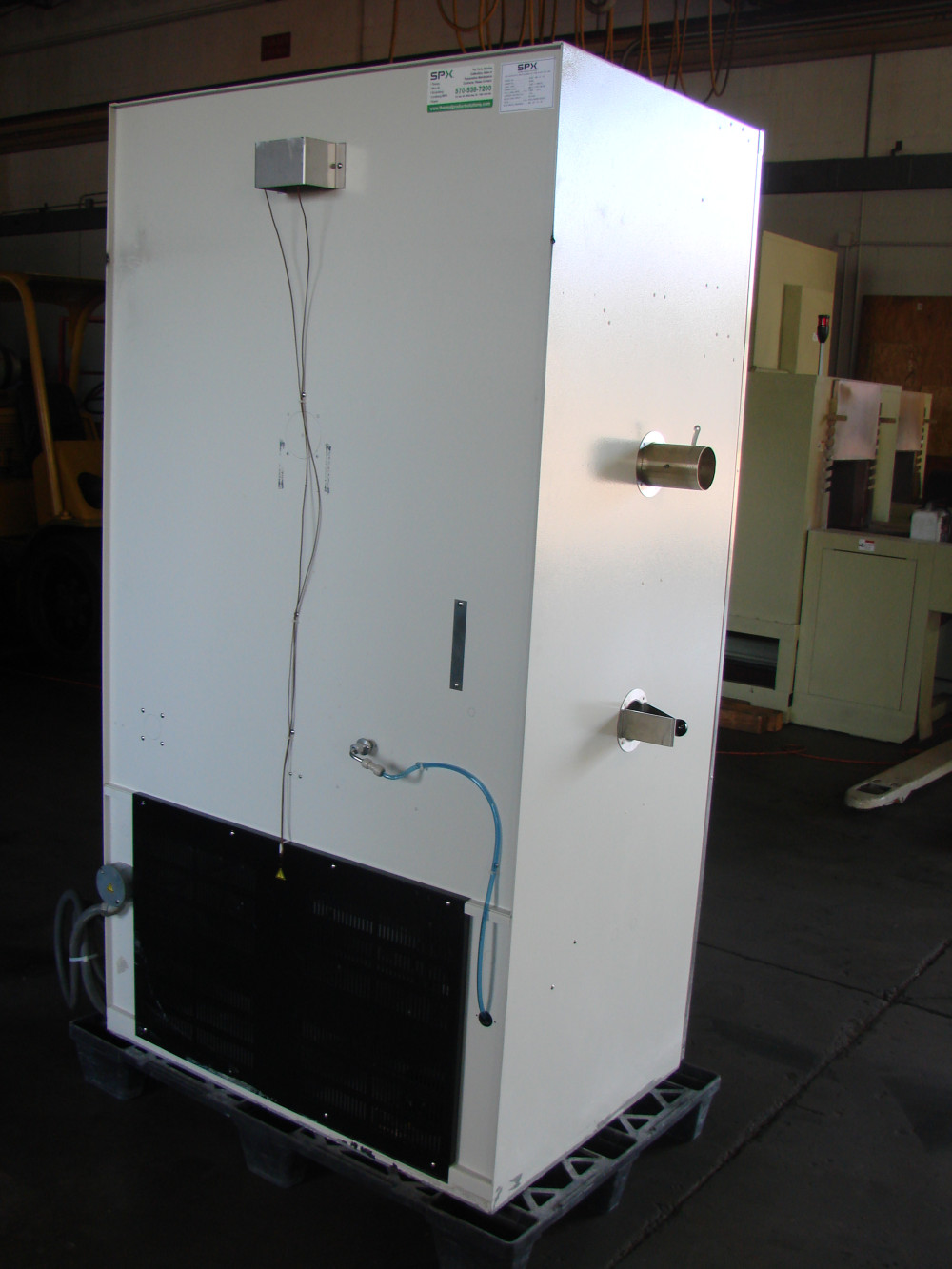 25" width x 38" H x 20" L Blue M Blue M #DCW-336-G-F4, Stainless interior, 480 V., 662°F - Image 8