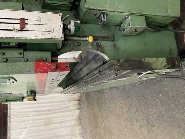 135 Ton, Cincinnati #135CBx10, hydraulic press brake, 12' overall, 126" between housing, 8" stroke, 20 HP - Image 2