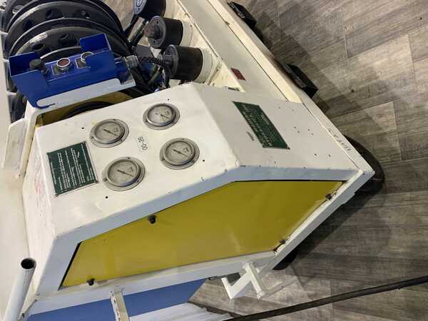 Modern Hydraulics, unified hydraulic jacking system, 40 ton, 4 jacks, push button controls, portable on - Image 5