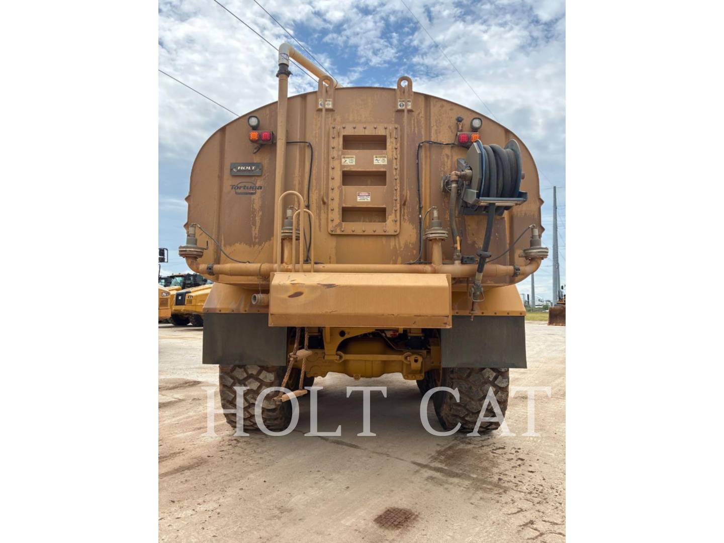 Caterpillar W00 740, Water Truck, 1719 hours, S/N: 3T805817, 2024 - Image 4