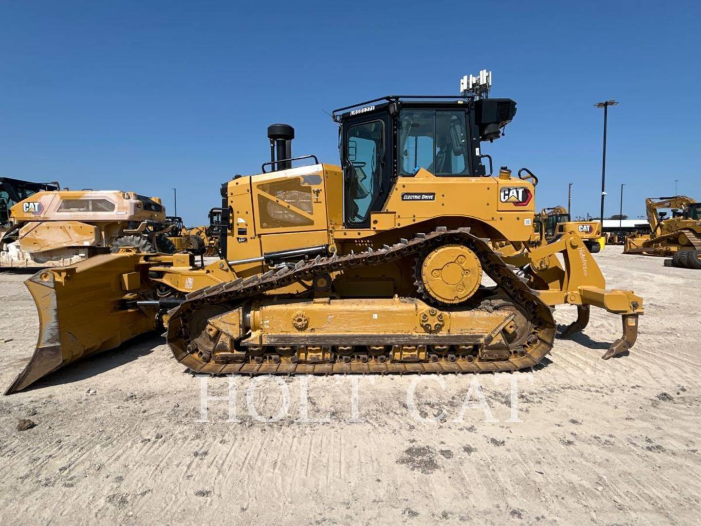 Cat D6XELGPVP3, Skid Steer Loader, 2255 hours, S/N: LRG01271, 2024 - Image 1
