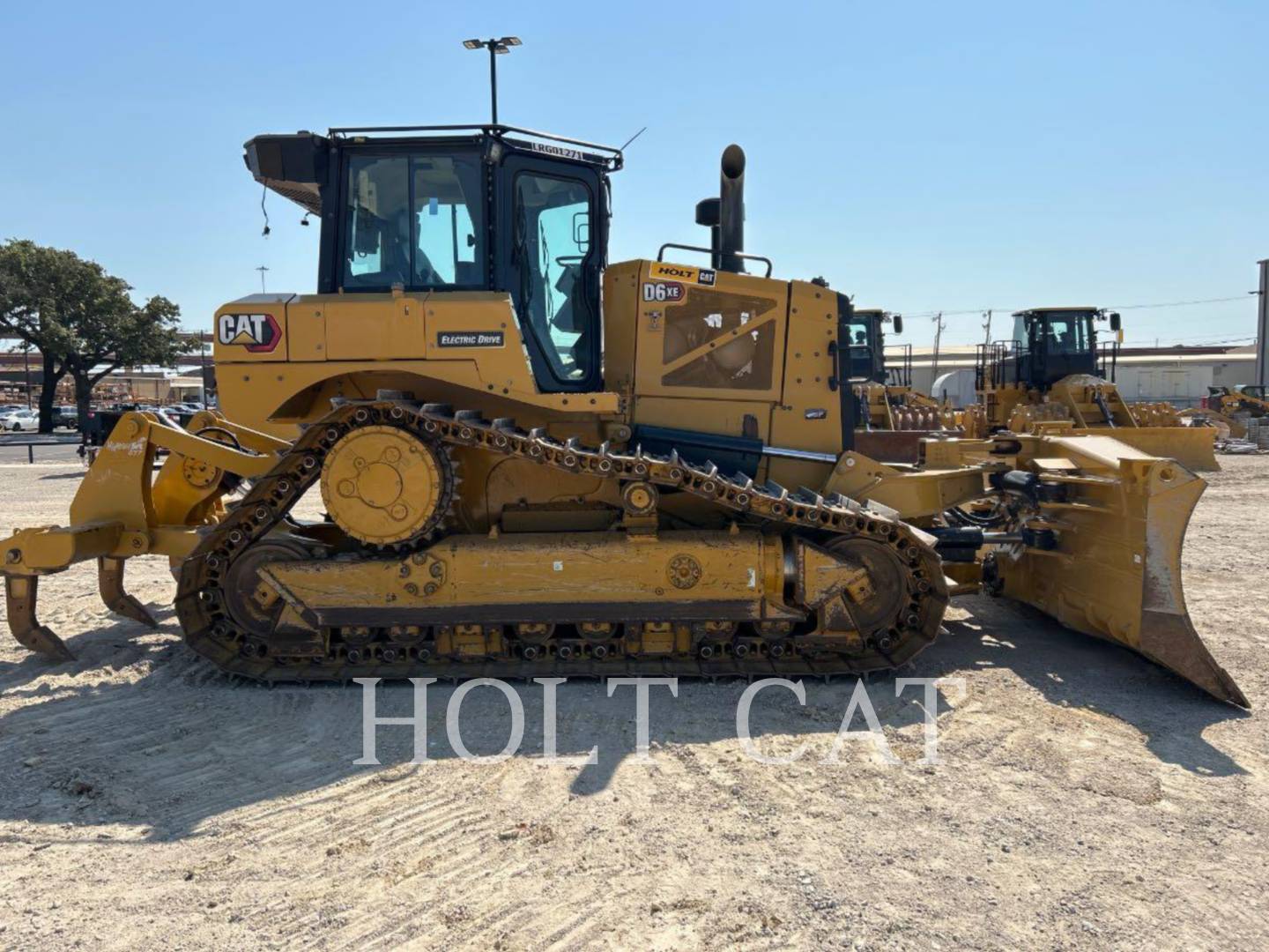 Cat D6XELGPVP3, Skid Steer Loader, 2255 hours, S/N: LRG01271, 2024 - Image 2