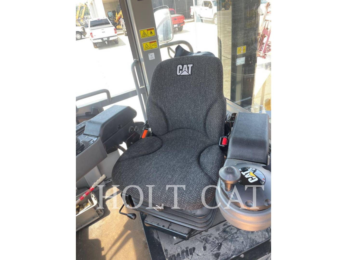 Caterpillar RM500 CAB, Stabilizers Reclaimer, 98 hours, S/N: R5W00101, 2024 - Image 7