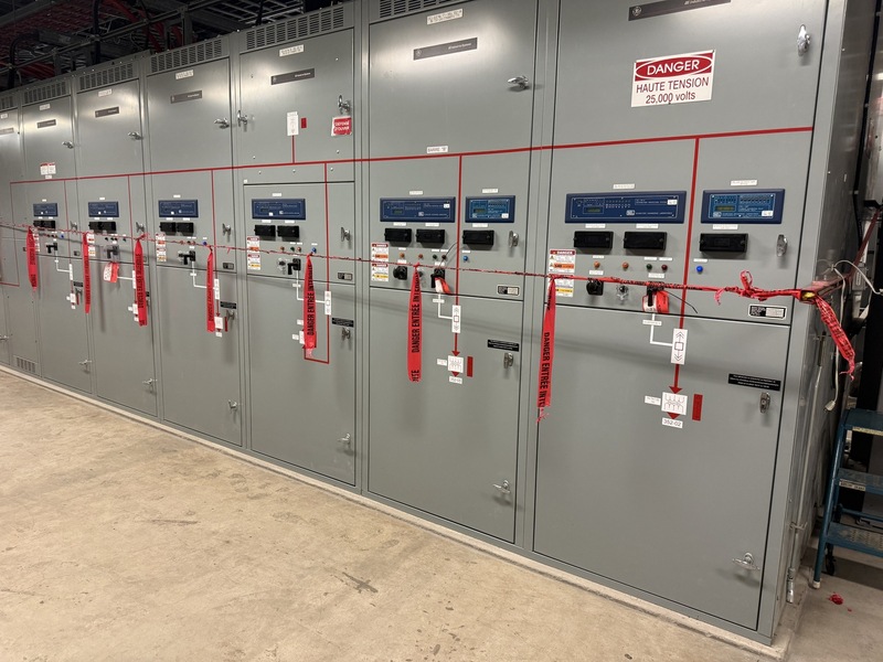 General Electric, 25 KV switchgear lineup, 1200amp with Power Vac breaker VB1 27.0-16-0 - Image 5