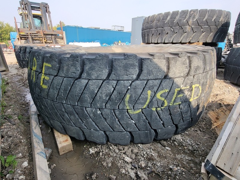 Bridgestone #VREV, OTR E2A radial tubeless tire, 46/90R57 E4, c/w rim - Image 4