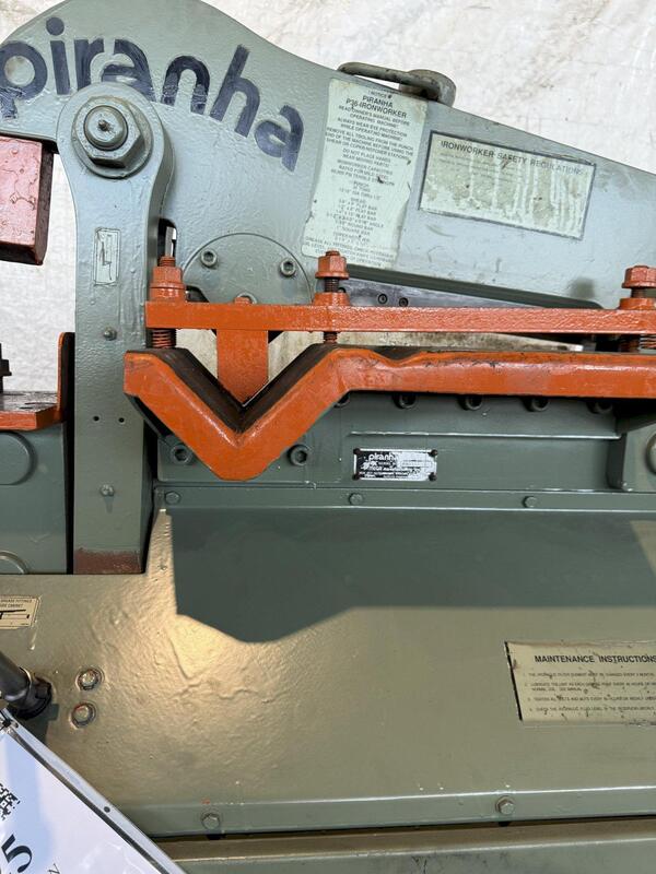 Pirahna, ironworker - Image 9
