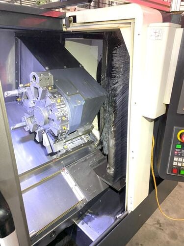Daewoo Doosan #Lynx-2100A, cnc lathe, w/ Denso Robot Loader, 23" swing, 13.8" diameter x 13" max, 6" chuck - Image 5