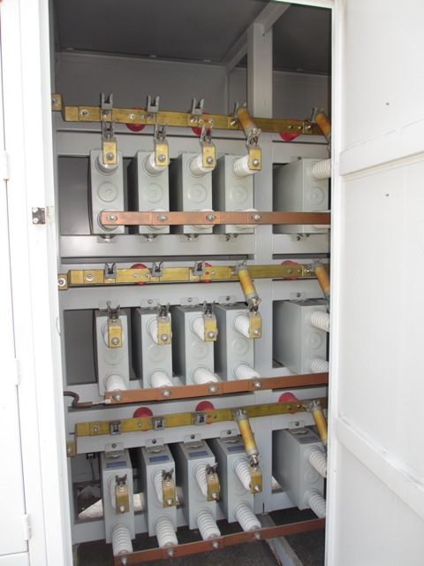 3600 KVAR SHALLBETTER CAPACITOR BANK, 24 X 150 KVAR CANS, 4160/2400 VOLT, OUTDOOR, FUSED - Image 4