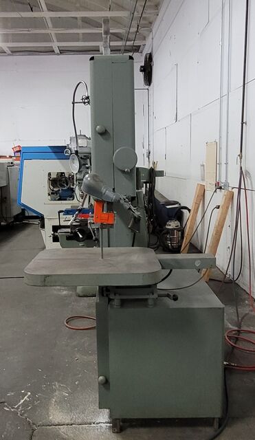 24" x 12" Grob #4V-24, vertical band saw, 1" x 179" blade, 3 HP, 40-5000 FPM, blade welder - Image 3