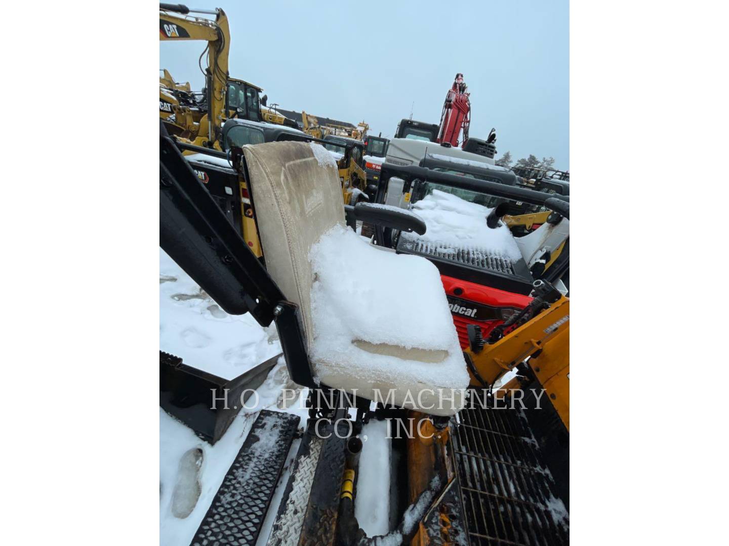 Lee-Boy 8515B, Asphalt Paver, 9600 hours, S/N: 209173, 2018 - Image 7