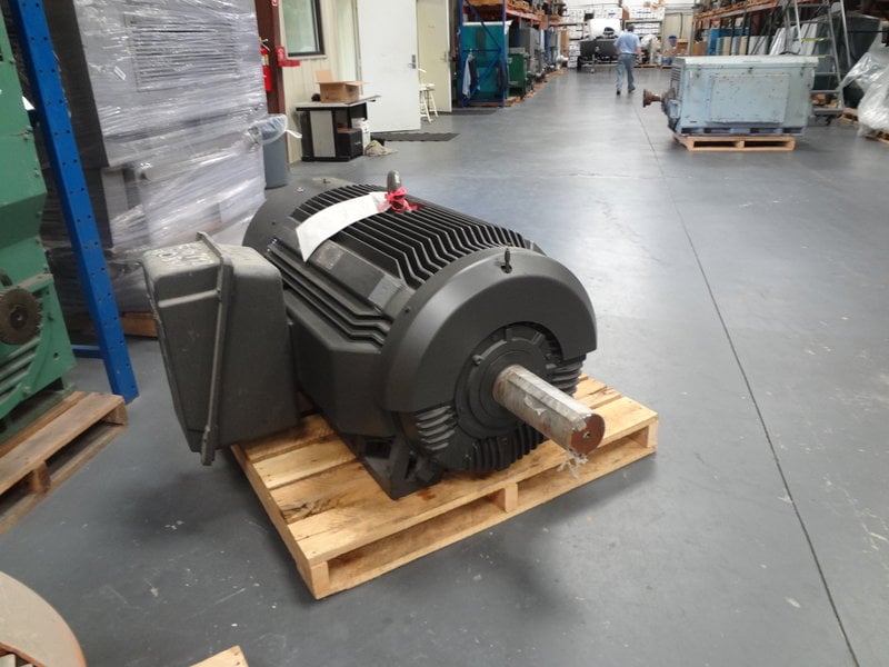 200 HP 1800 RPM Toshiba, Frame 5010UZ, TEFC, BB, unused, 2400 Volts - Image 1