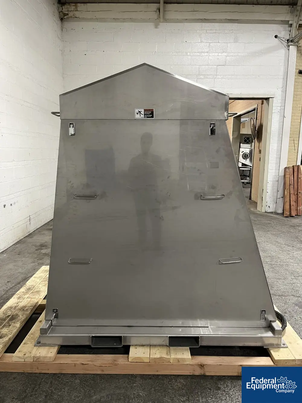 Tote Systems #5-60022-2BLNDR, Bin Blender, Stainless Steel, 2005 - Image 4