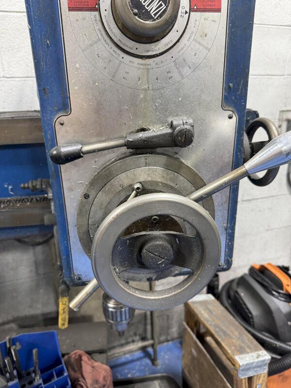 3' -9" Bergonzi #1000, radial arm drill - Image 5