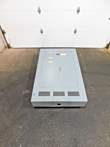 800 Amp. Square D, HCWM 44-18442-10, I-Line panelboard, 4 wire, 120/208 Volts - Image 2