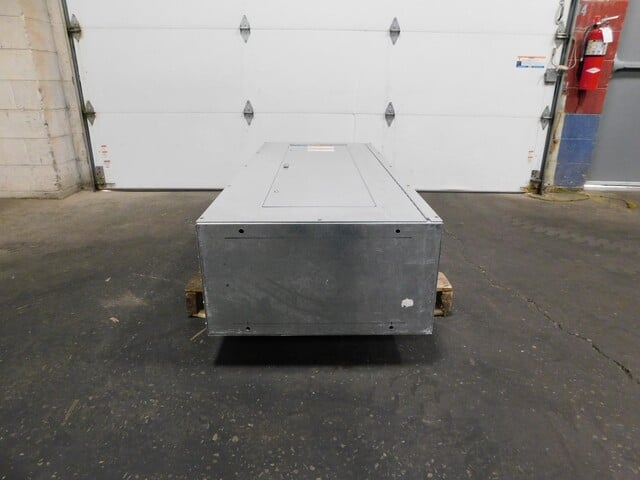250 Amp. General Electric, Spectra Series, panelboard, 4-wire, 277 Volts, 3 phase - Image 9
