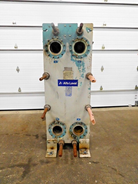 992 sq.ft., Alfa-Laval, A15B, 316 Stainless Steel heat exchanger, 225 psi - Image 1