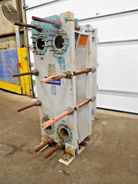 992 sq.ft., Alfa-Laval, A15B, 316 Stainless Steel heat exchanger, 225 psi - Image 2