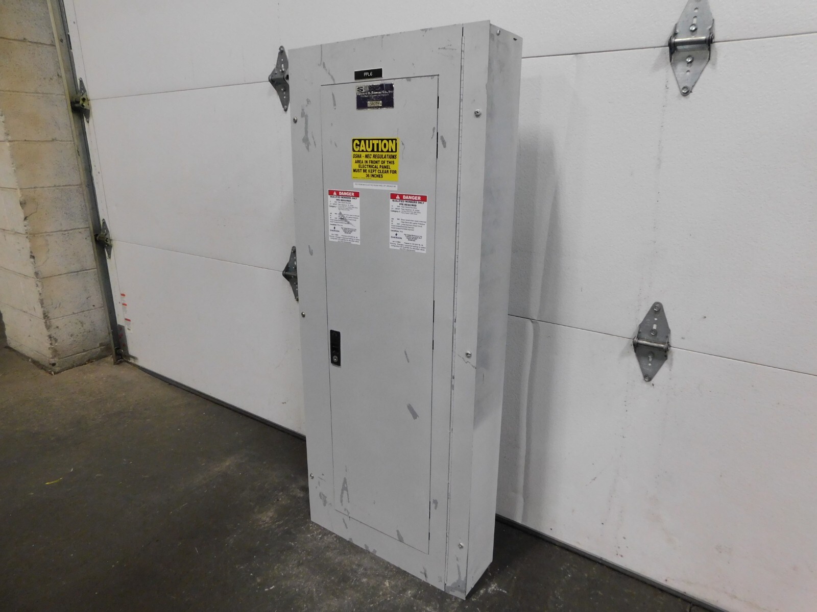 225 Amp. General Electric, AQF3421JTX, Spectra-A-Series panelboard, 4 wire, 120/208Y Volts - Image 5