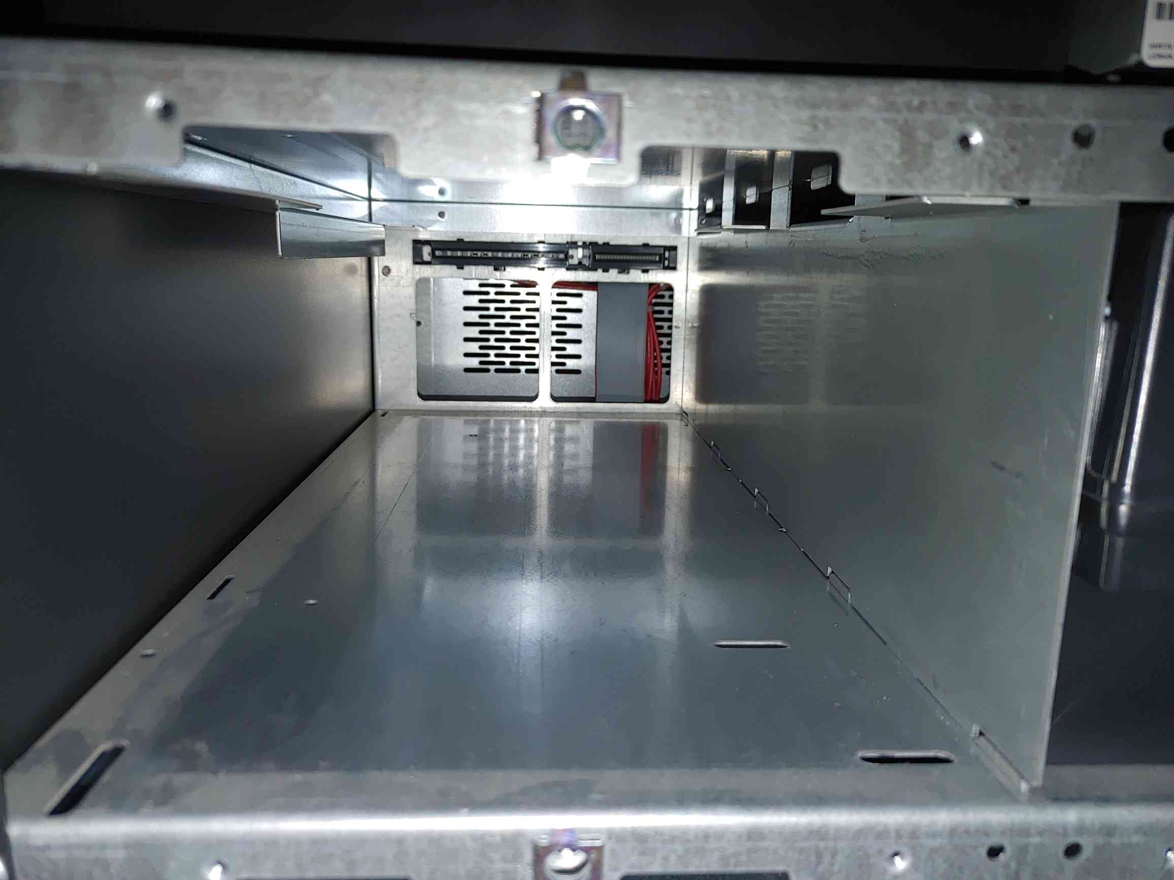 Liebert Nfinity #N900E1200000, Battery Expansion Cabinet, w/ 3x NBATTMODR Battery Packs - Image 10