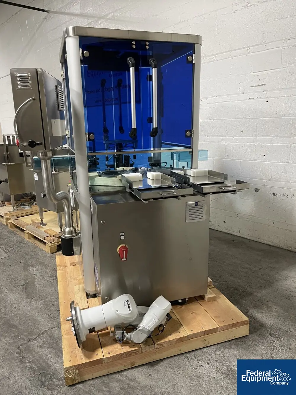 Brevetti #A1, Vial Inspection Unit, 360 PPH, 8-95mm diameter x 240mm max H vials, w/ robot arm, 2016 - Image 4