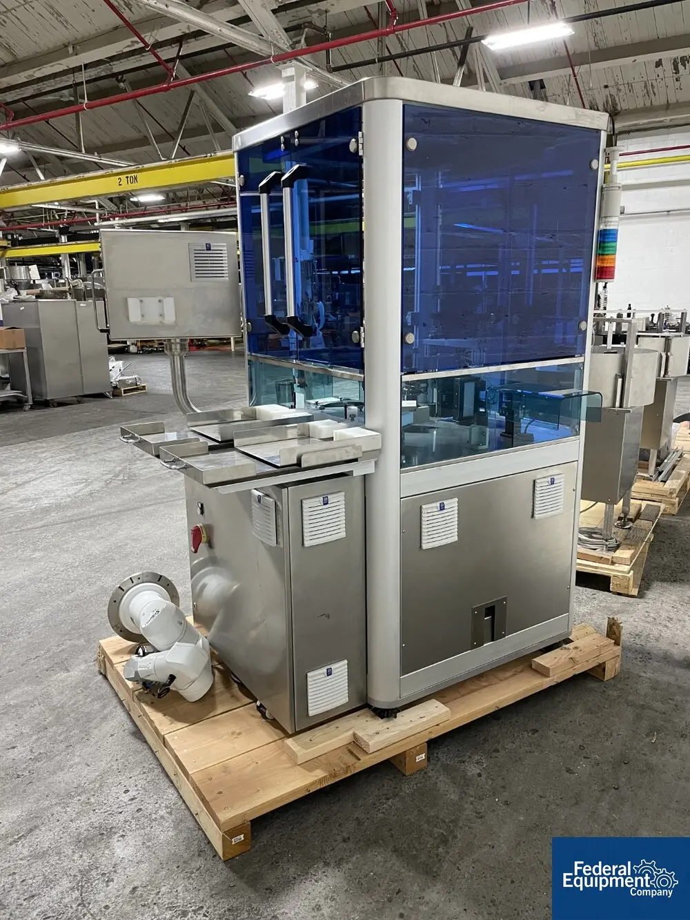 Brevetti #A1, Vial Inspection Unit, 360 PPH, 8-95mm diameter x 240mm max H vials, w/ robot arm, 2016 - Image 5