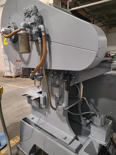 22 Ton, Minster #BI-22, Fixed Base, 1.5" stroke, 9.75" Shut Height, 600 SPM, 2" adjustment, 55 psi, 440 V. - Image 6
