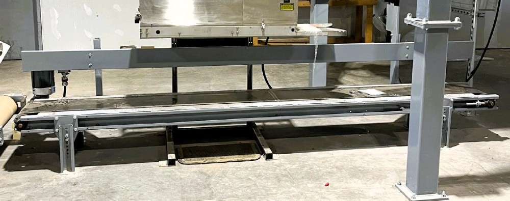 Express Scale Belt Conveyor #512-LP, Bag Closer Conveyor 35" Wide x 144" Long - Image 1