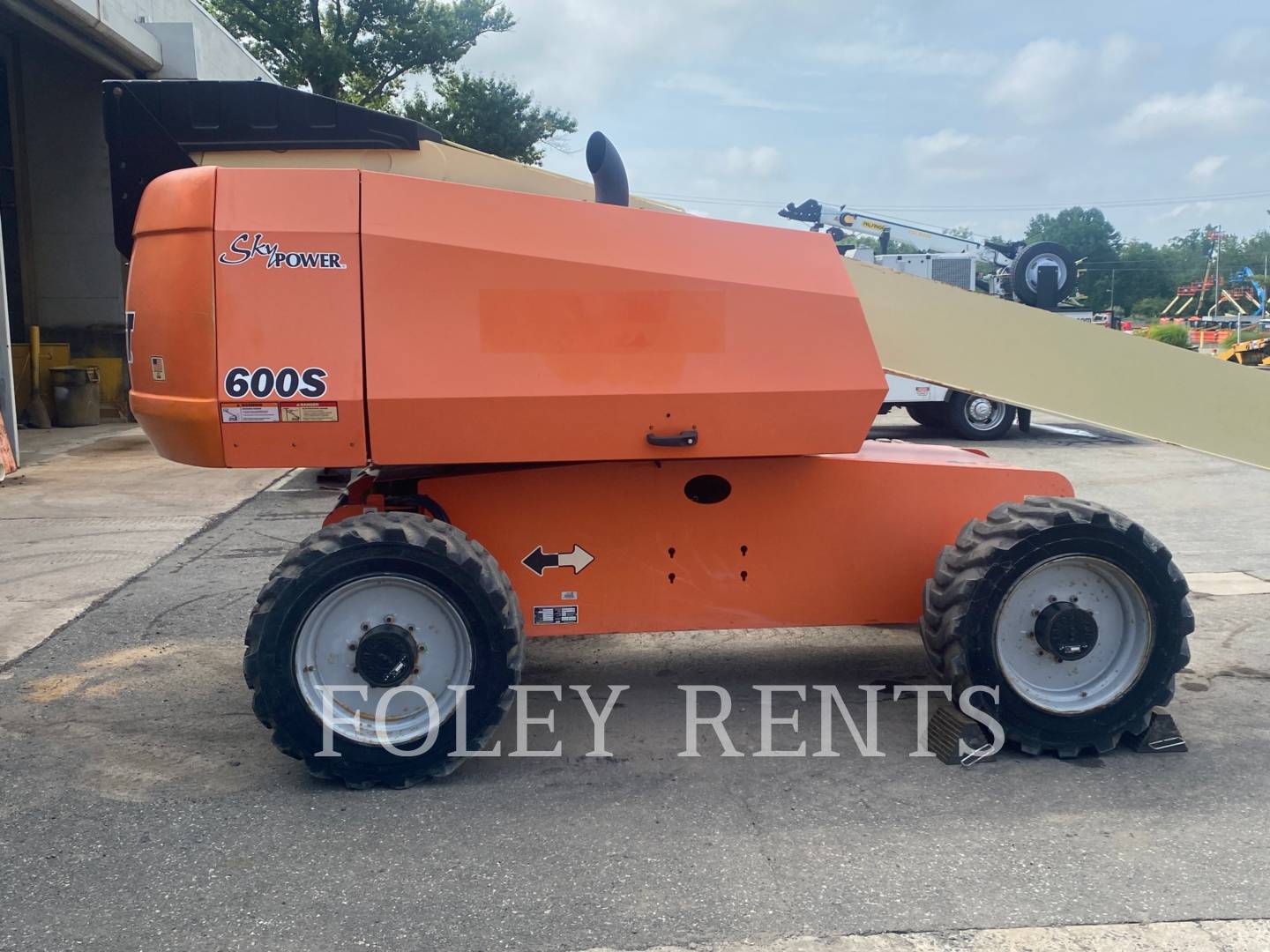 Jlg Industries, Inc. 600S, Articulated Boom Lift, 1260 hours, S/N: 0300223123, 2016 - Image 1