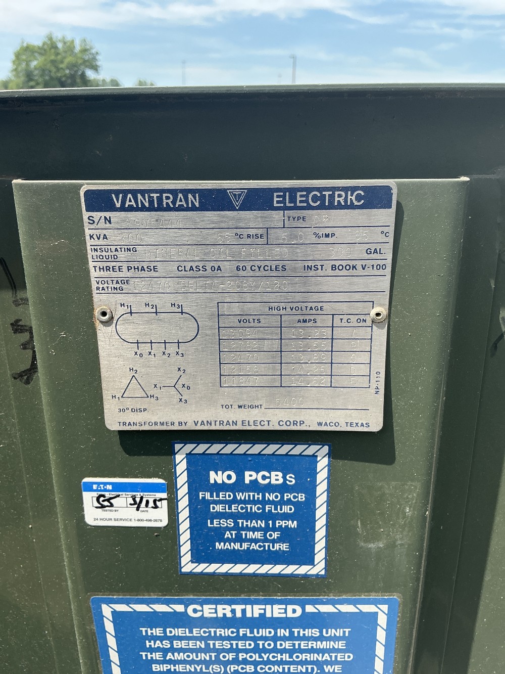 300 KVA 12470 Delta Primary, 208Y/120 Secondary, 3 phase, Padmount Transformer - Image 1